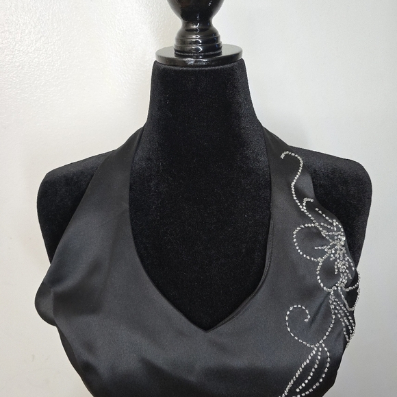 Windsor Satin Halter Maxi Dress Floral Beaded Lace Up Back Size 11 Y2K - Picture 3 of 12